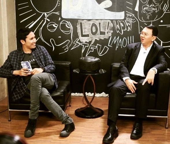 Desta bersama Basuki Tjahaja Purnama (Ahok) [Instagram/desta80s]