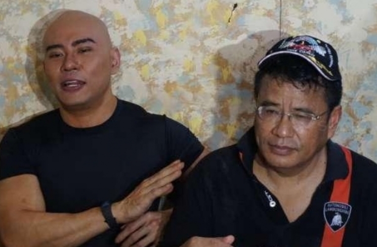 Deddy Corbuzier dan Chika Jessica. [suara.com]