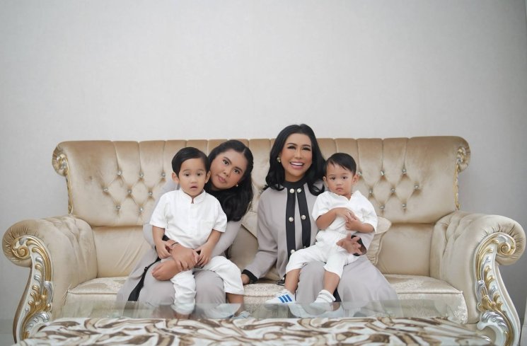 Ratu Meta, Yasmin, Salman dan Ammar Shamsi Rizky. (ist)