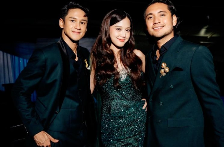 Para Pemain Sinetron 'Putri Pewaris'. (ist)