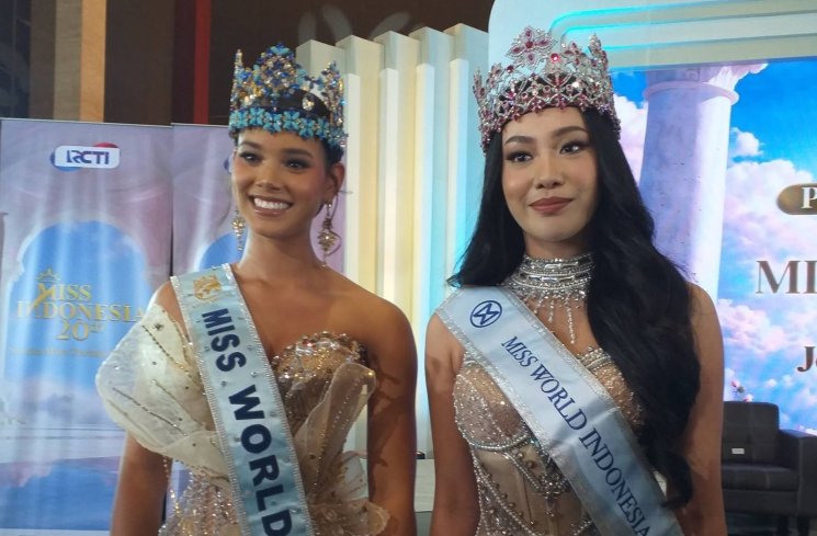 Miss World 2026 Joheirry Mola dan Miss Indonesia 2025 Audrey Bianca. (mia)