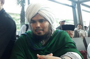 Jeje Pilih Pertahankan Rumah Tangga dengan Syahnaz, Ustaz Derry Sulaiman: Dia Harus Ceraikan