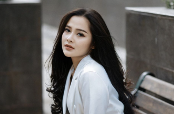 Wajah Cantik Anak Bella Bonita Dipuji Mirip Ibunya