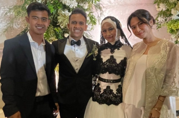 Pakai Rancangan Ivan Gunawan, Gaun Pengantin Hitam Putih Adiba Khanza Tuai Pro Kontra: Seleranya Bagus Kok