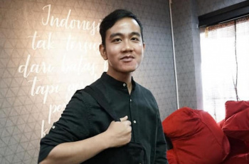 Gibran Diprotes Fans Naruto usai Pakai Jaket Klan Uzumaki: Sebagai Karya Berlisensi Apa Boleh untuk Kampanye?