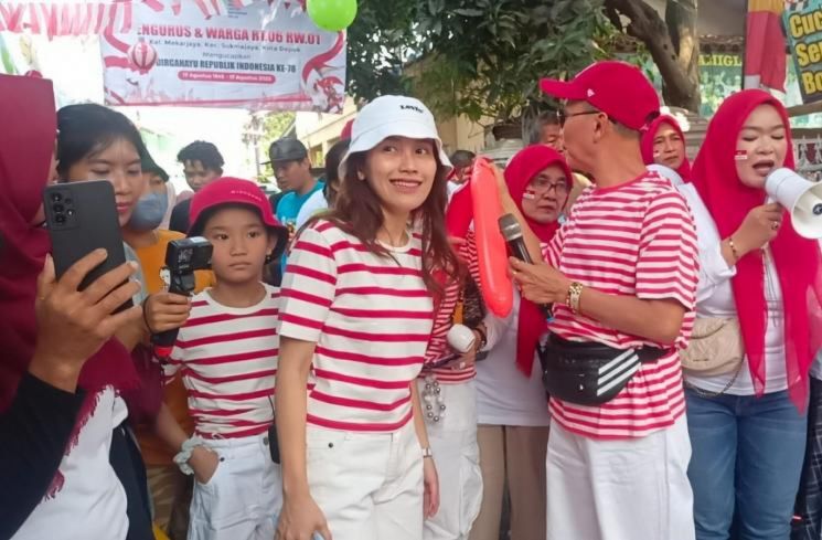 Ayu Ting Ting dan Bilqis ikut lomba Agustusan ((instagram))