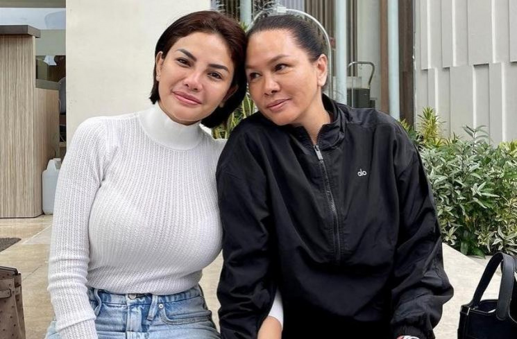 Nikita Mirzani dan Fitri Salhuteru