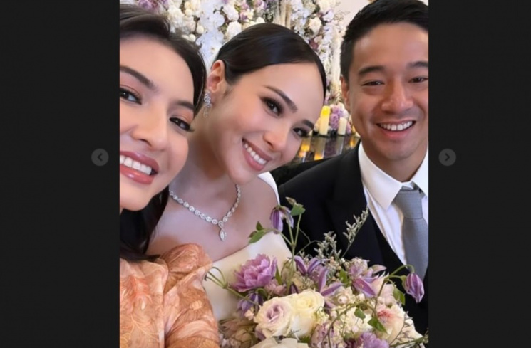 Pamela Bowie bersama suaminya, Armand Gunawan dan Raline Shah. (Instagram)