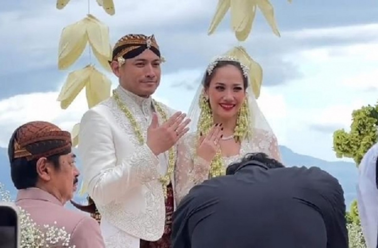 akad nikah bcl dan tiko ((instagram))