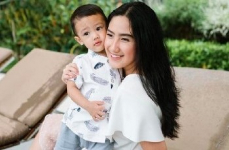 Raden Andante Khalif Pramudityo dan Tamara Tyasmara. (instagram/@tamaratyasma