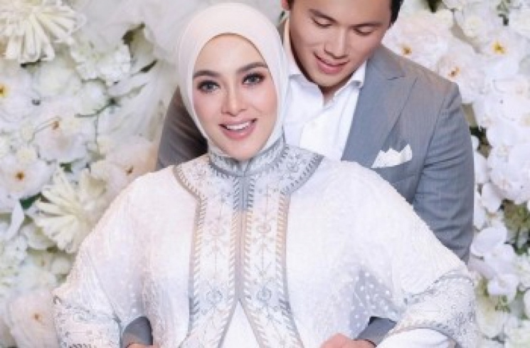 Syahrini Hamil. (Instagram)