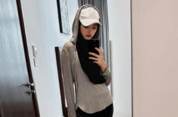 'Makin Ke Sini Makin Ke Sana', Inara Rusli Pamer Foto Blur Pakai Baju Ketat Auto Banjir Kritik