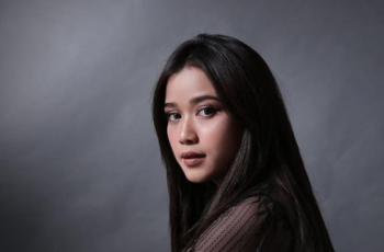 Brissia Jodie Nangis Disuruh Mundur Penonton, Saat Nyanyi Bareng Tiara Andini: Parah Banget!