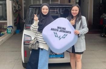 Baru 2 Bulan Kerja Sudah Beli Mobil, Inara Rusli Dituding Plin-plan
