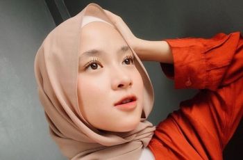 Lirik Lagu Surga Neraka - Imam Ghozali, cover by Nissa Sabyan