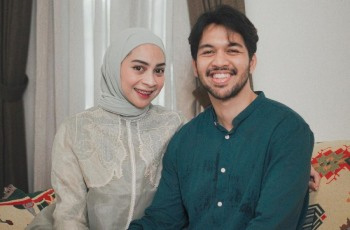 Balikan Lagi usai Diselingkuhi? Ira Nandha Kepergok Diantar Elmer saat Berangkat Umrah: Lost Respect!