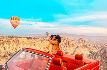Romantisme Via Vallen dan Suami di Cappadocia: Balon Udara, Batuan Vulkanik, hingga Kuliner Lezat!