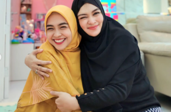 Ungkap Kesedihan Ria Ricis usai Gugat Cerai Suami, Zeda Salim Bantah Pansos: Saya Tonjolkan Sisi Baik Ricis