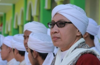 Baru Mandi Junub Saat Adzan Subuh, Puasanya Batal Gak ya?