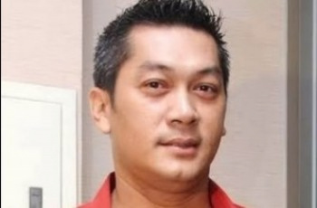 Sederet Artis Melayat ke Rumah Duka Donny Kesuma
