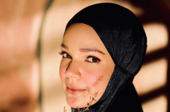 Sempat Ingin Bunuh Diri, Ini Kisah Mualaf Dewi Sandra