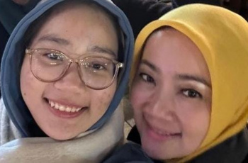 Sebelum Lepas Kerudung, Atalia Pernah Ingatkan Zara untuk Tetap Salat dan Mengaji