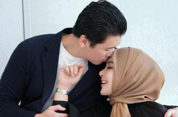 Dibalik Isu Kehamilan Syahrini, Ternyata Ada Manfaatnya Hamil Saat Usia di Atas 40 Tahun