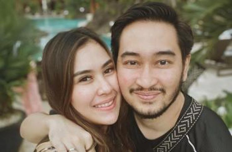 Syahnaz Sadiqah dan Jeje Govinda. (Instagram/ritchieismail)