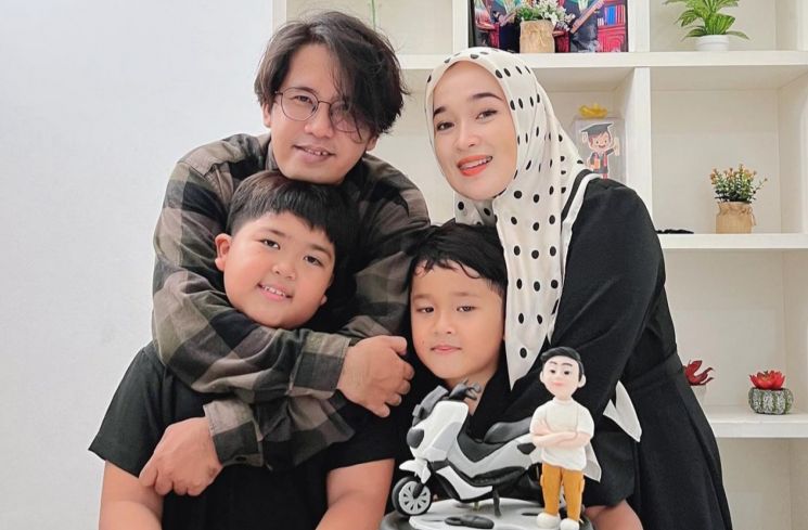 Ayus Sabyan dan Ririe Fairus (Instagram/@ririe_fairus)