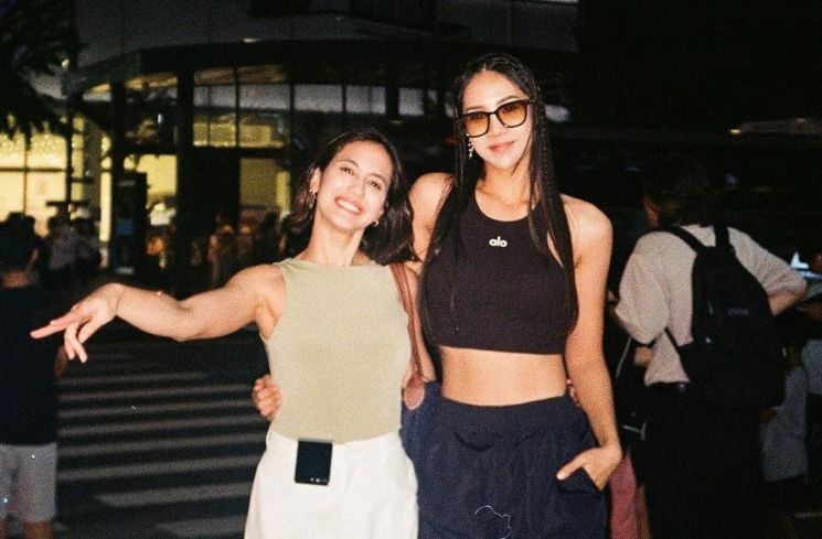 Pevita Pearce dan Anya Geraldine.