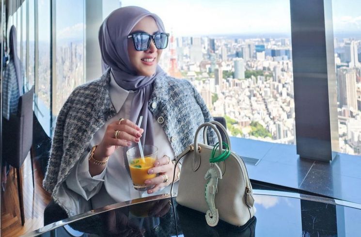 Syahrini liburan di Tokyo (Instagram/@princessyahrini)