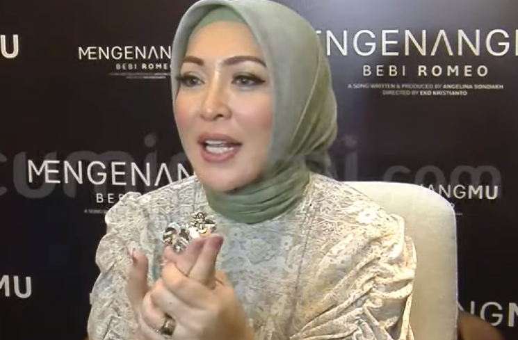 Angelina Sondakh. (tangkapan layar) [Youtube.]