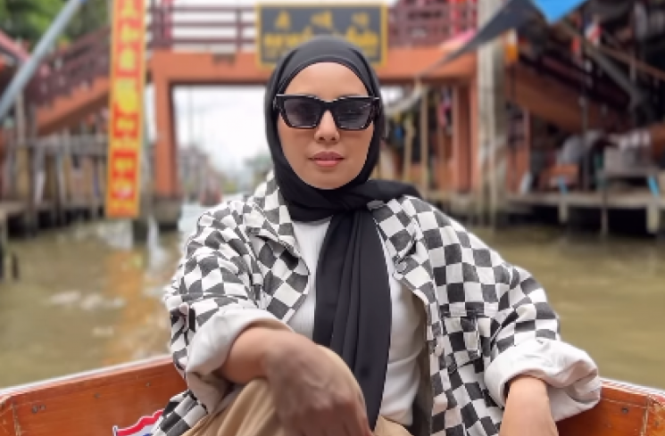 Pamer Kasur Baru Buat ART, Tya Ariestya Malah Disindir Tak Manusiawi: Kamar Isi 3 Orang Kayak Penjara. (tangkapan layar/Instagram). (Instagram.)