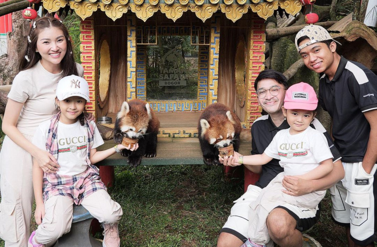 Sarwendah dan Betrand Peto [Instagram]