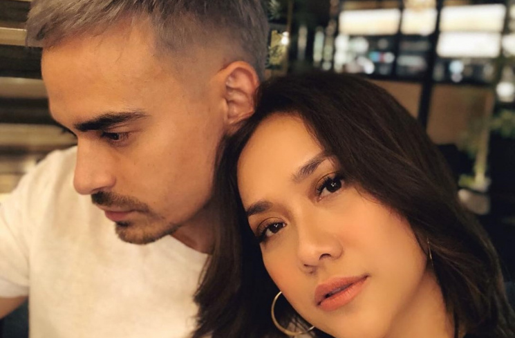 BCL merasa ketampanan dan keperkasaan Tiko kalah saing dari Ashraf [(Instagram/@ashrafsinclair)]