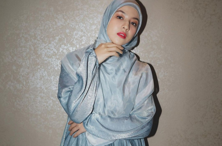 Penampilan Natasha Rizky di suatu fashion show [Instagram/@natasharizkynew]