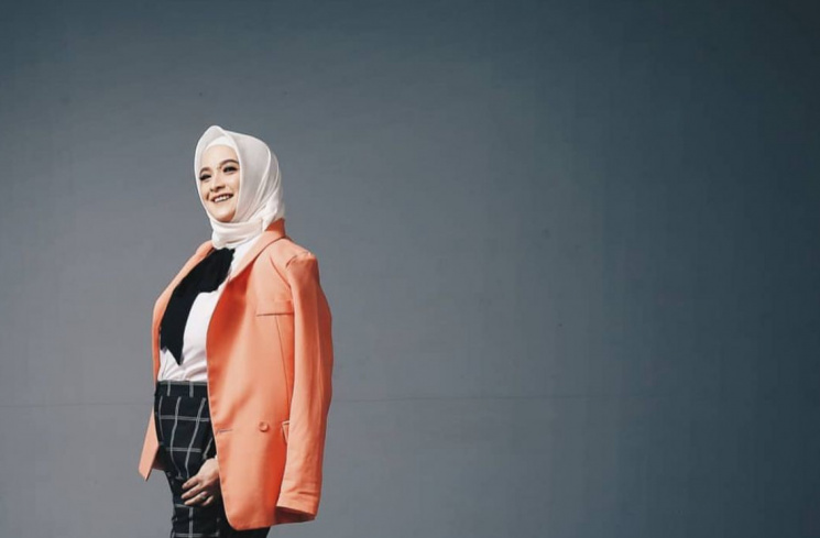 Andhara Early [instagram @andharaearly]