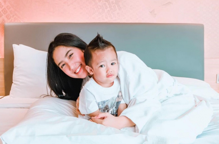 Tamara Tyasmara bersama dengan Dante [(Instagram/@tamaratyasmara)]
