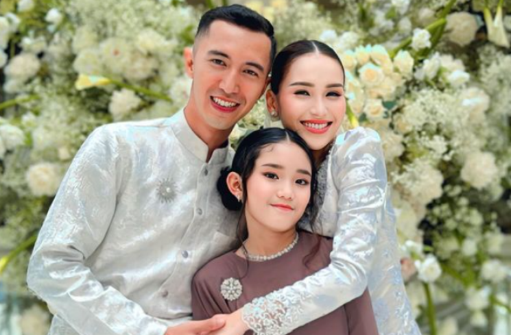 Ayu Ting Ting dan Muhammad Fardhana (Aliencophoto)