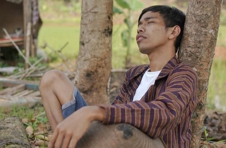 Dede Sunandar banting setir jadi pedagang cireng [(Instagram/@dede_sunandar)]