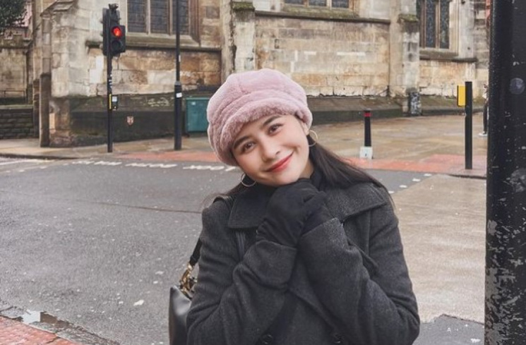 Prilly Latuconsina [Instagram.com]