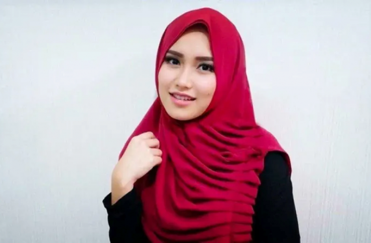 Ayu Ting Ting kala masih berhijab, kini tetap cantik dengan tubuh langsing bak ABG [Instagram @ayutingting92]