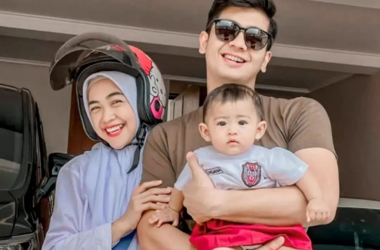 Ria Ricis, Teuku Ryan [(Instagram/@teuku_ryantrr)]