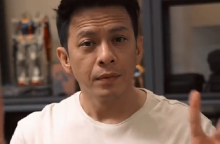 Penampilan terbaru Ariel NOAH. (tangkapan layar/ist)