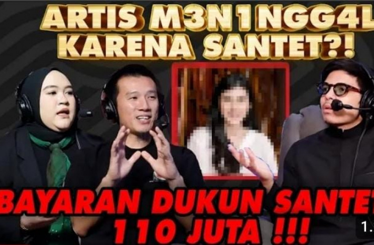 Ria Puspita (paling kiri, mengenakan jilbab hitam) saat hadir di podcast Atta Halilintar [Tangkap layar kanal YouTube Need A Talk]