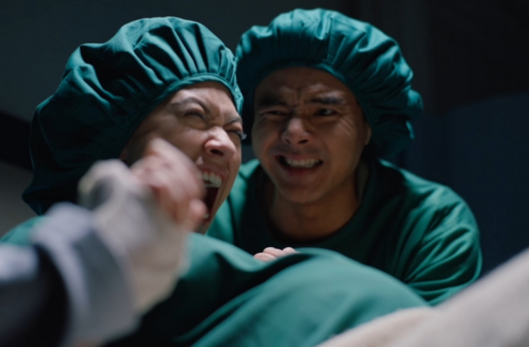 Adegan dalam film Demi Si Buah Hati [KlikFilm]