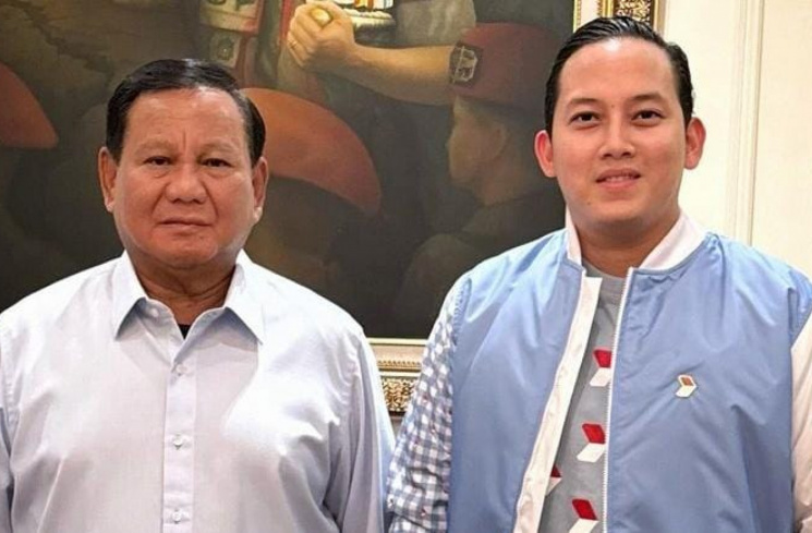 Rizky Irmansyah bersama Prabowo Subianto [Instagram/@rizky_irmansyah]