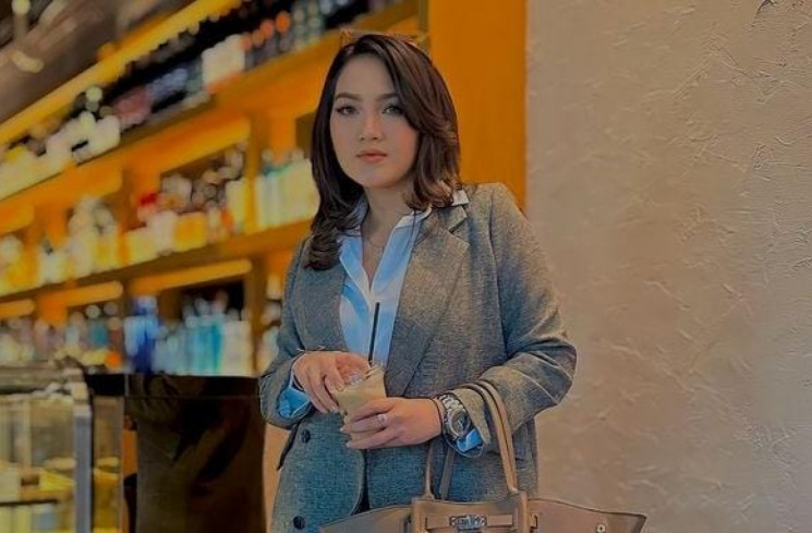 Mantan istri Bisma Rocket Rockers, Chacha Thaib (Instagram/@chachathaib)