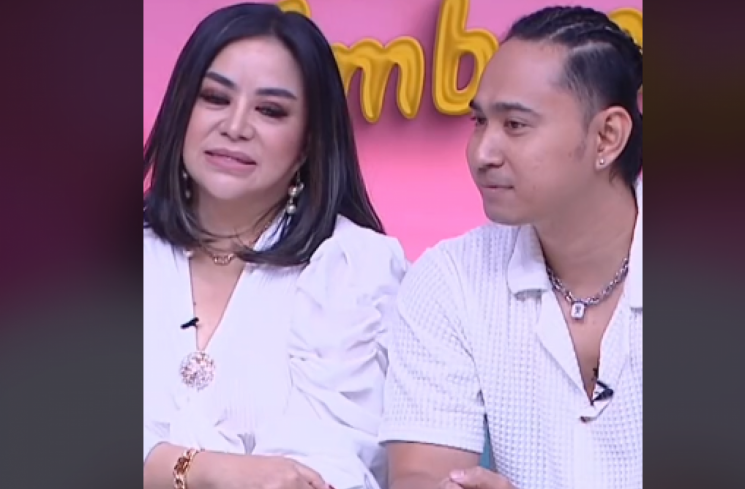 Edwin Bahari dan Anisa Bahar.