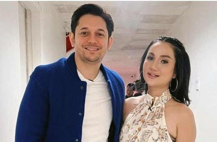 Andrew Andika dan Tengku Dewi Putri [Instagram/@tengkudewiputri_tdp]